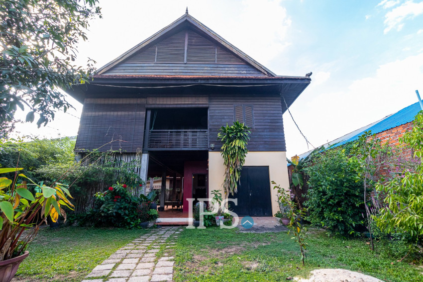 3 Bedroom Wooden House For Rent - Slor Kram, Siem Reap