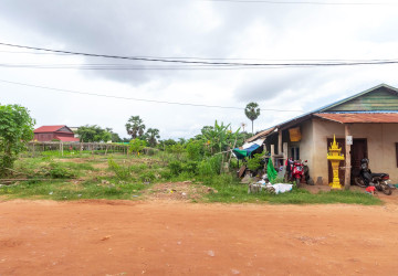 6,381 Sqm Land  For Sale - Sangkat Siem Reap, Siem Reap thumbnail