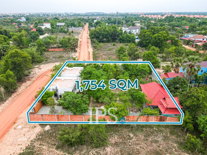 1754 Sqm Land For Sale - Slor Kram, Siem Reap