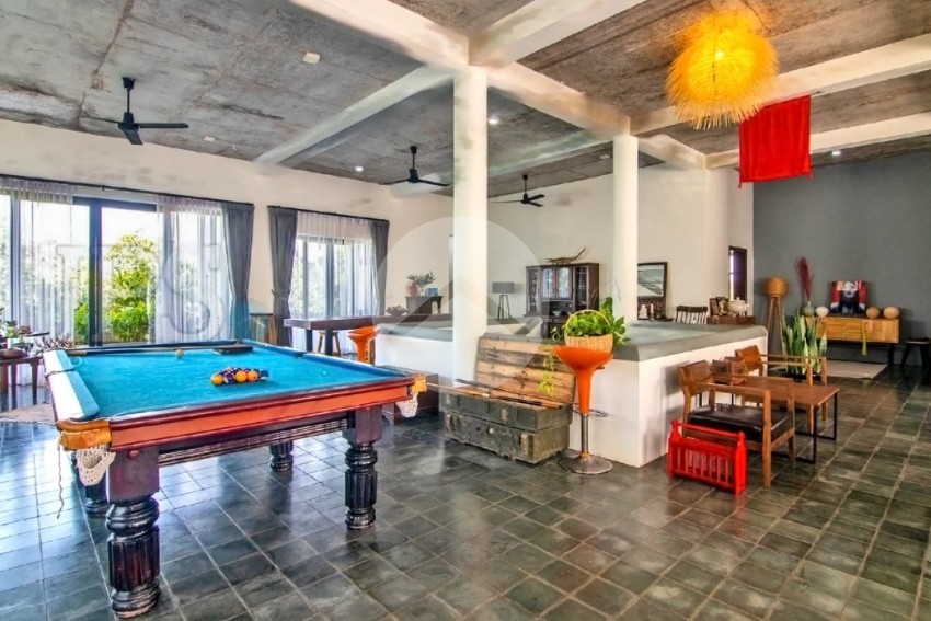 7 Bedroom Luxury Villa with Guest Apartments For Sale - Sangkat Siem Reap, Siem Reap