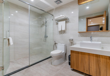 2 Bedroom Serviced Apartment For Rent - Tonle Bassac, Phnom Penh thumbnail