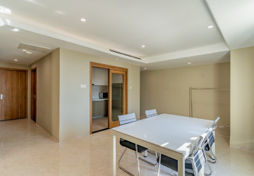 2 Bedroom Serviced Apartment For Rent - Tonle Bassac, Phnom Penh thumbnail