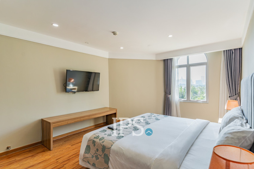 2 Bedroom Apartment For Rent - Tonle Bassac, Phnom Penh