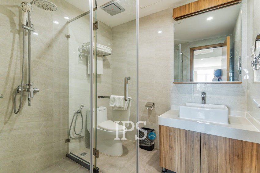 2 Bedroom Apartment For Rent - Tonle Bassac, Phnom Penh