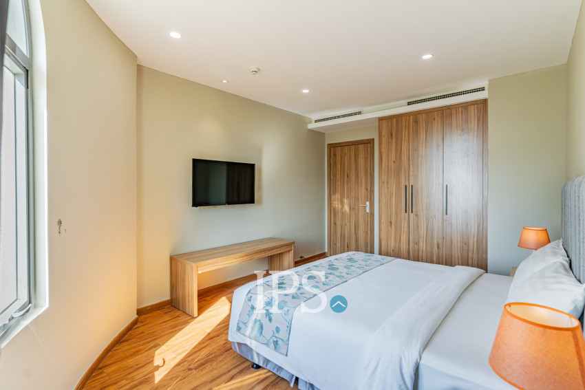 2 Bedroom Apartment For Rent - Tonle Bassac, Phnom Penh