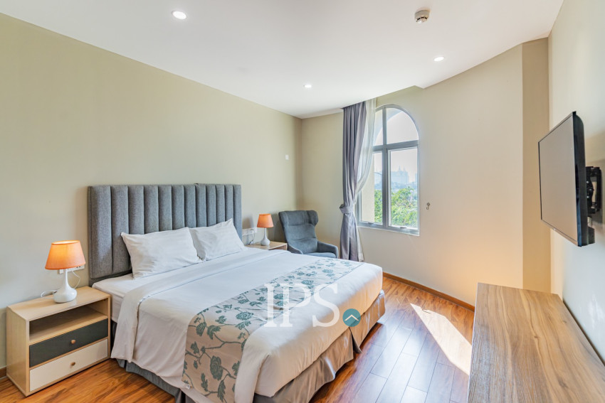 2 Bedroom Apartment For Rent - Tonle Bassac, Phnom Penh