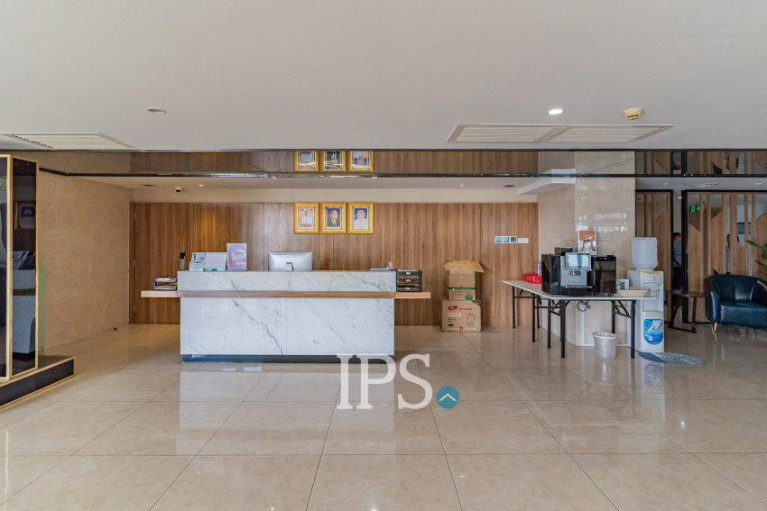 2 Bedroom Apartment For Rent - Tonle Bassac, Phnom Penh