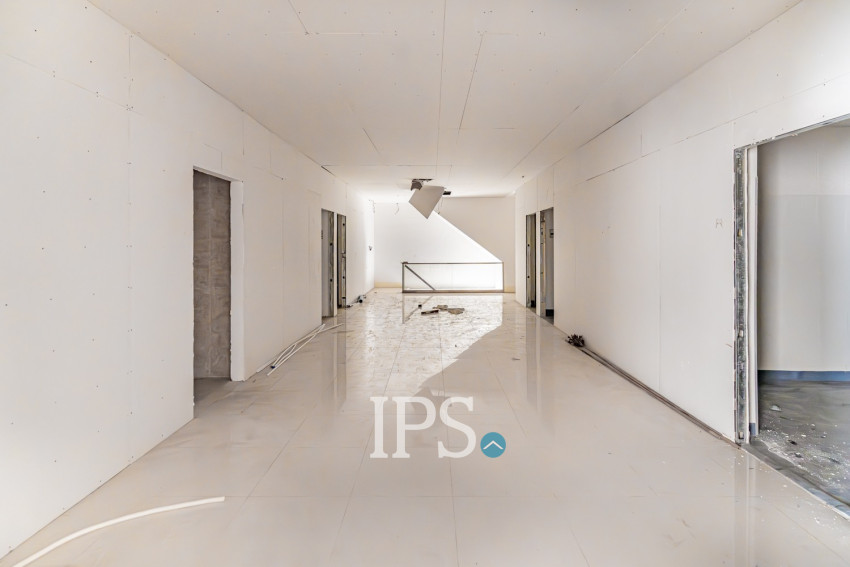 958 Sqm Commercial Building For Rent - BKK1, Phnom Penh