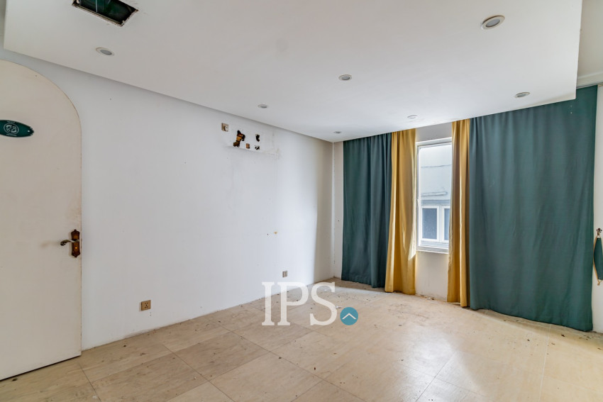 958 Sqm Commercial Building For Rent - BKK1, Phnom Penh