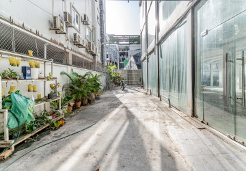 958 Sqm Commercial Building For Rent - BKK1, Phnom Penh thumbnail