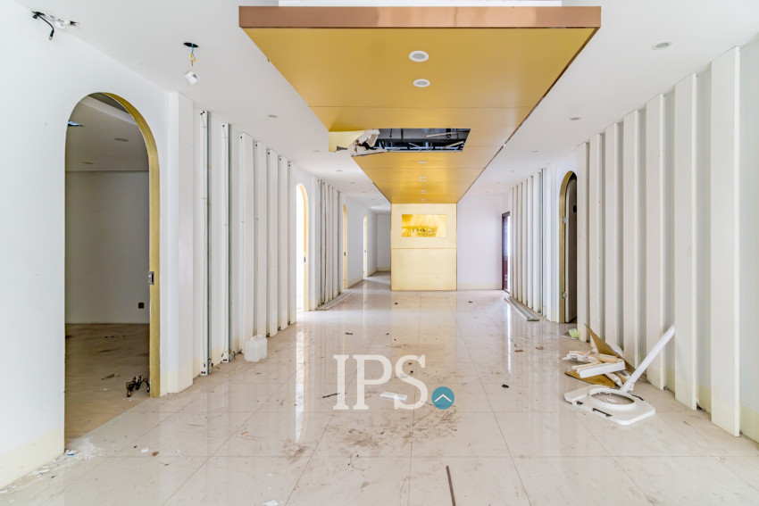 958 Sqm Commercial Building For Rent - BKK1, Phnom Penh