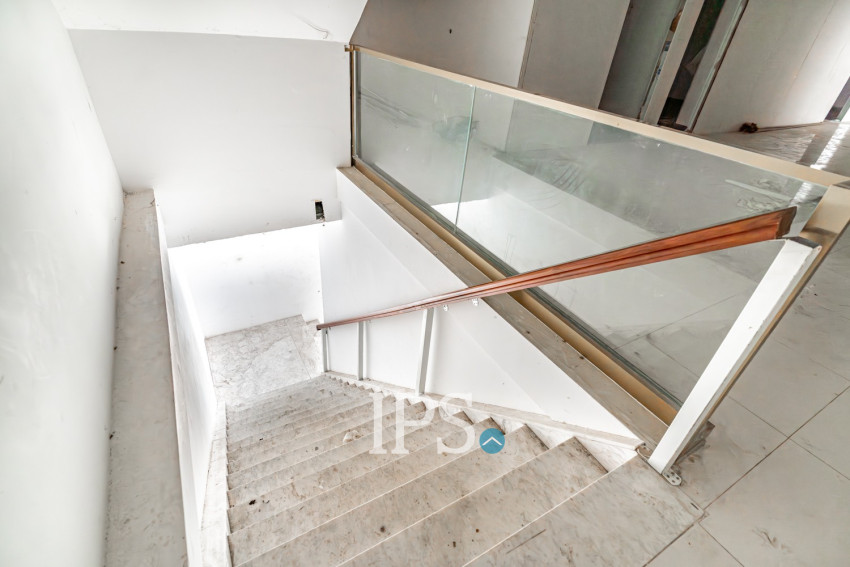 958 Sqm Commercial Building For Rent - BKK1, Phnom Penh