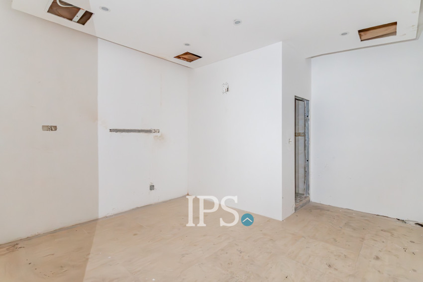 958 Sqm Commercial Building For Rent - BKK1, Phnom Penh