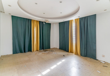 958 Sqm Commercial Building For Rent - BKK1, Phnom Penh thumbnail