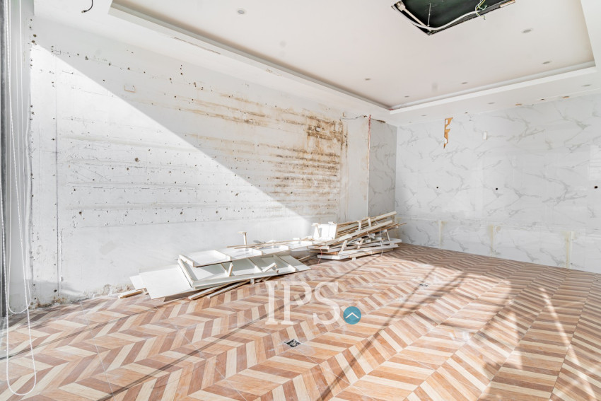 958 Sqm Commercial Building For Rent - BKK1, Phnom Penh