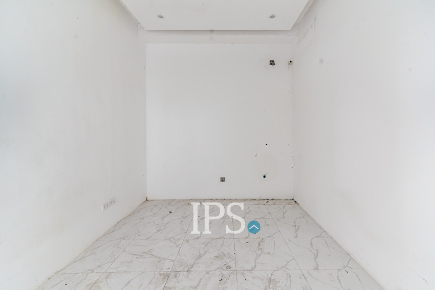 958 Sqm Commercial Building For Rent - BKK1, Phnom Penh