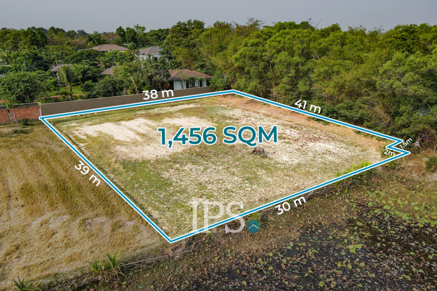 1,456 Sqm Land For Sale - Svay Dangkum, Siem Reap