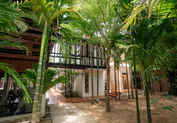 5 Bedroom  Villa For Sale - Sala Kamreuk, Siem Reap thumbnail