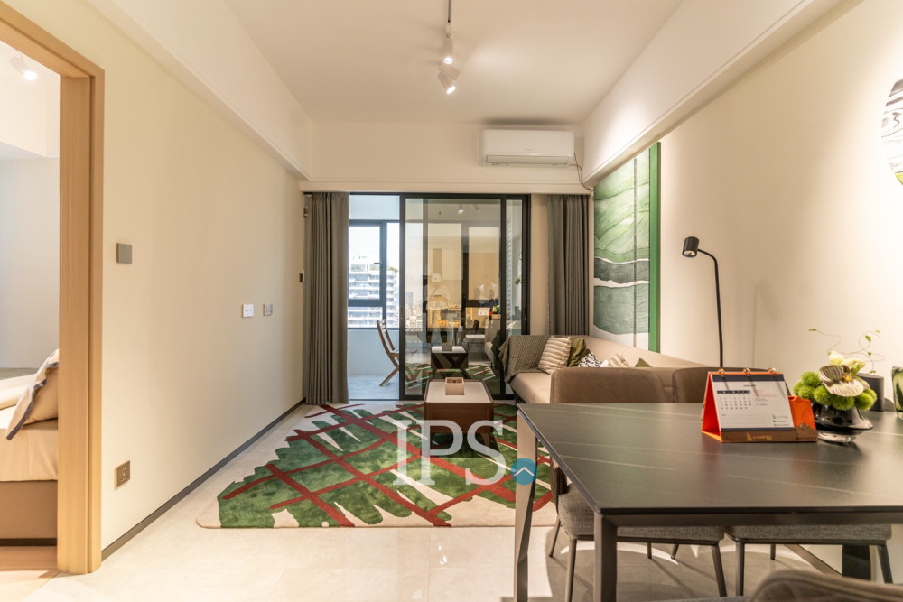2 Bedroom Condo For Sale - Le Conde, BKK1, Phnom Penh - Image 2