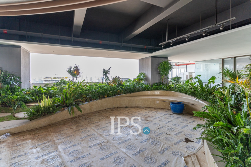 2 Bedroom Condo For Sale - Le Conde, BKK1, Phnom Penh - Image 16