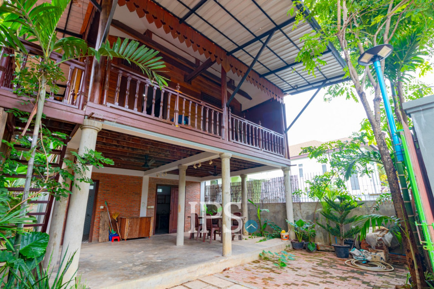 2 Bedroom Wooden House For Rent - Slor Kram, Siem Reap