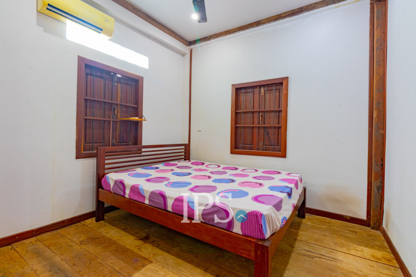 2 Bedroom Wooden House For Rent - Slor Kram, Siem Reap