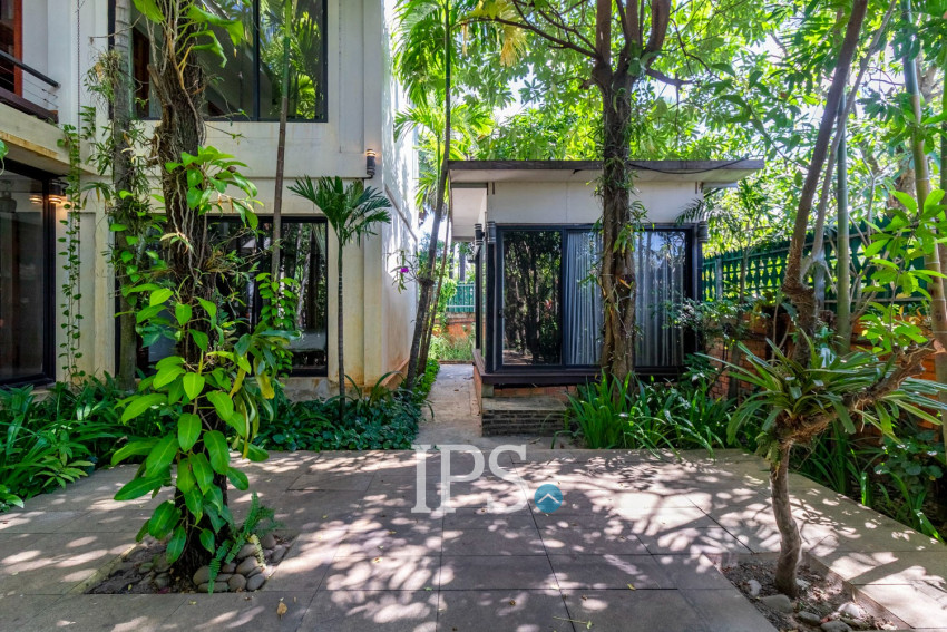 3 Bedroom Villa For Sale - Kandaek, Prasat Bakong, Siem Reap