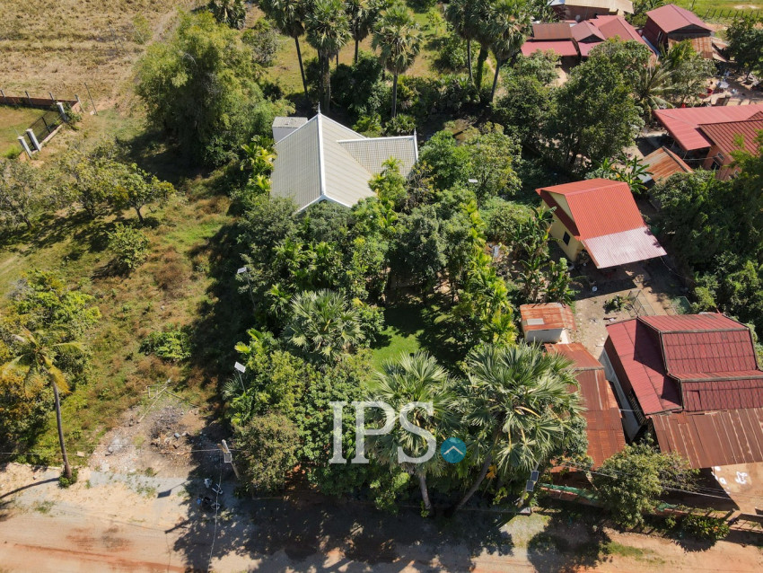 3 Bedroom Villa For Sale - Kandaek, Prasat Bakong, Siem Reap