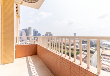 3 Bedroom Condo For Rent - Rose Condo, Tonle Bassac, Phnom Penh thumbnail