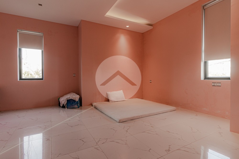 4 Bedroom Villa For Sale - Sala Kamreuk, Siem Reap - Image 13