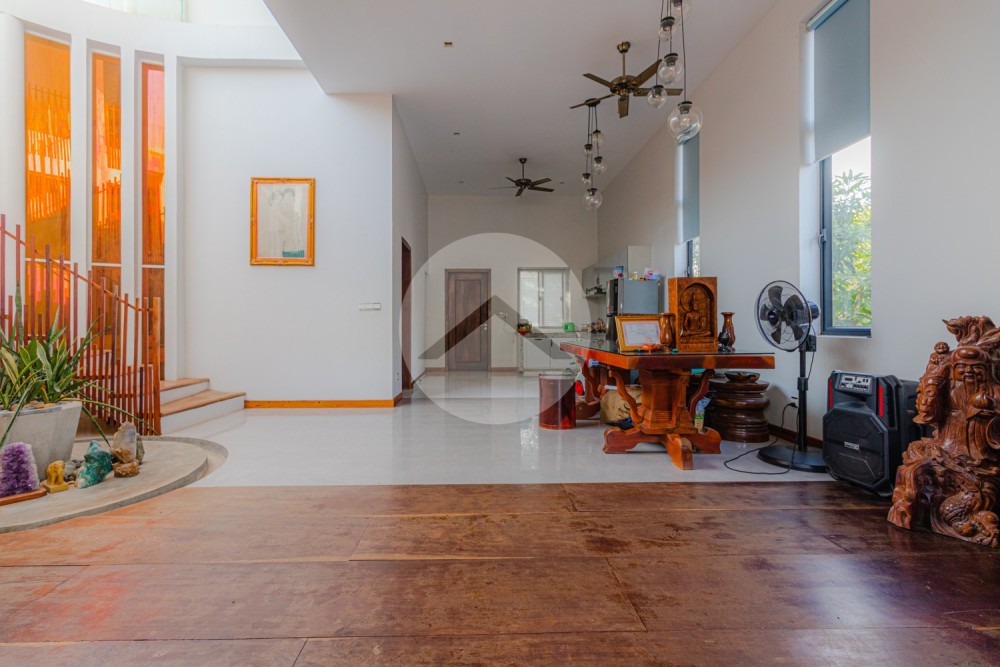 4 Bedroom Villa For Sale - Sala Kamreuk, Siem Reap - Image 3