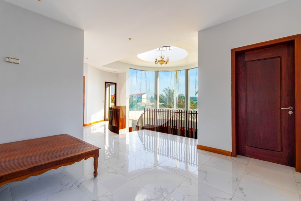 4 Bedroom Villa For Sale - Sala Kamreuk, Siem Reap - Image 10