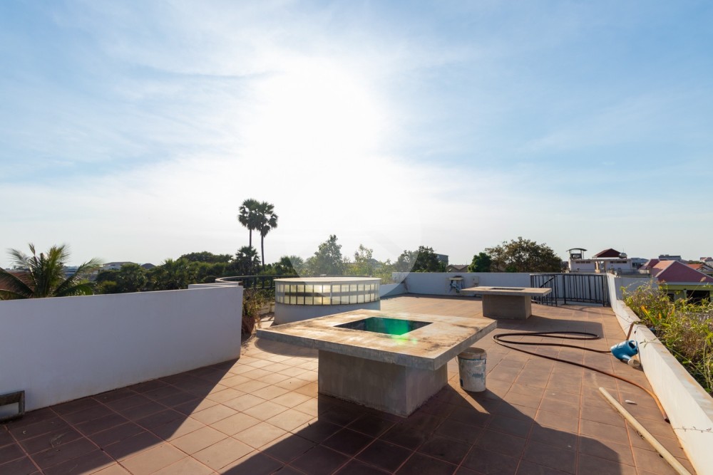4 Bedroom Villa For Sale - Sala Kamreuk, Siem Reap - Image 27