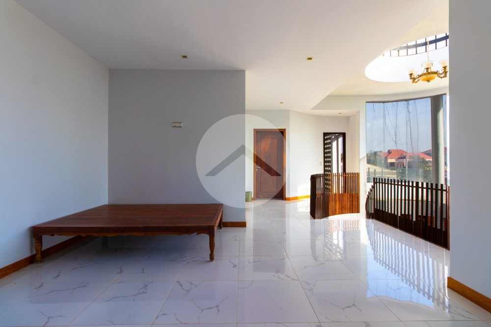 4 Bedroom Villa For Sale - Sala Kamreuk, Siem Reap - Image 9
