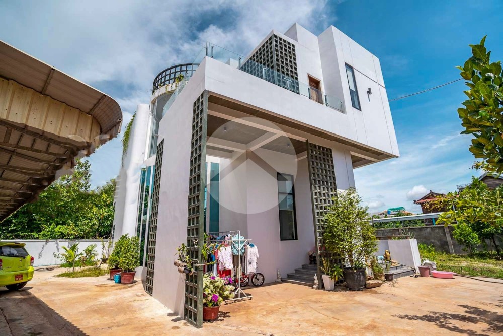 4 Bedroom Villa For Sale - Sala Kamreuk, Siem Reap - Image 2