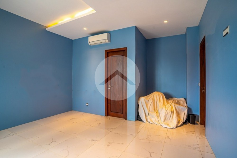 4 Bedroom Villa For Sale - Sala Kamreuk, Siem Reap - Image 14