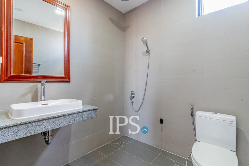 1 Bedroom Apartment For Rent - Tonle Bassac, Phnom Penh