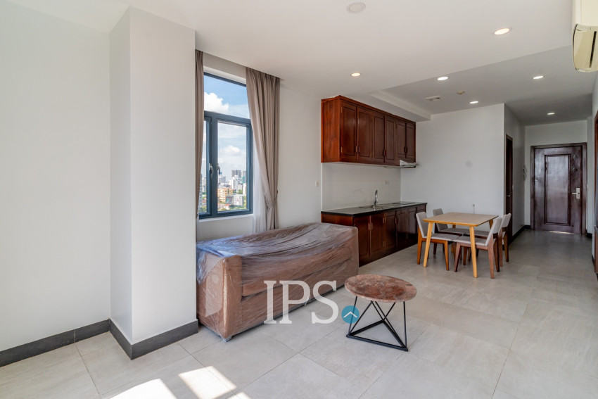 2 Bedroom Apartment For Rent - Tonle Bassac, Phnom Penh