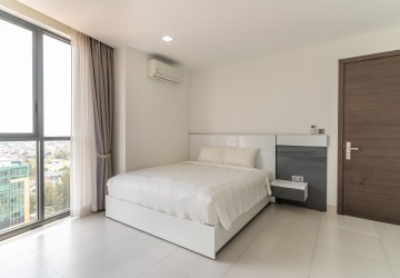 1 Bedroom Serviced Apartment For Rent - Tonle Bassac, Phnom Penh thumbnail