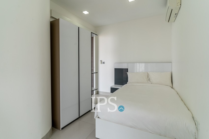 2 Bedroom Serviced Apartment For Rent - Tonle Bassac, Phnom Penh