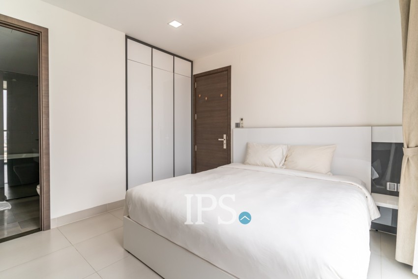 2 Bedroom Serviced Apartment For Rent - Tonle Bassac, Phnom Penh