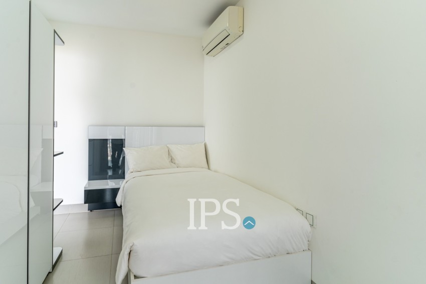 2 Bedroom Serviced Apartment For Rent - Tonle Bassac, Phnom Penh