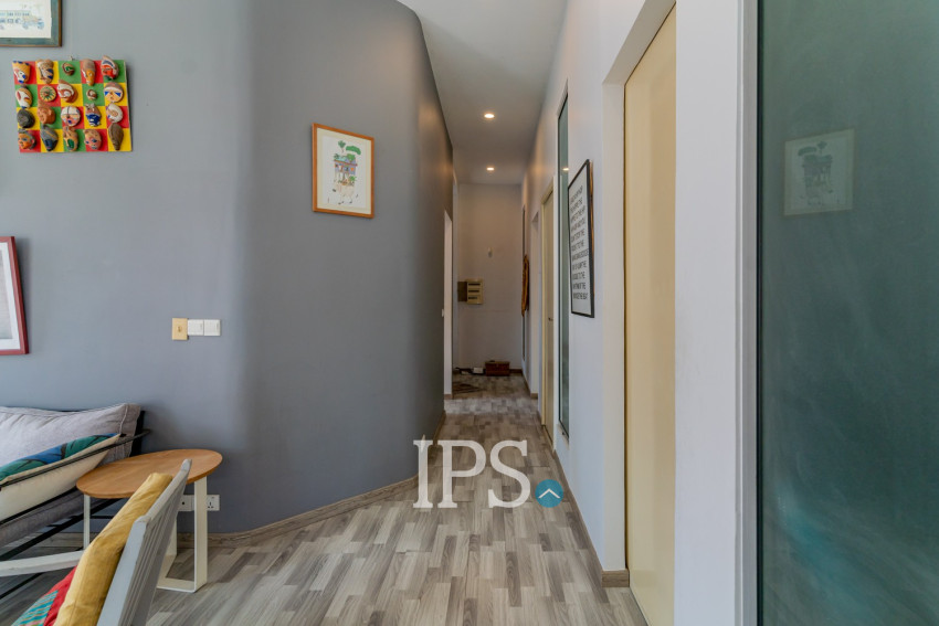 Renovated 3 Bedroom Apartment For Rent - Beoung Raing, Phnom Penh