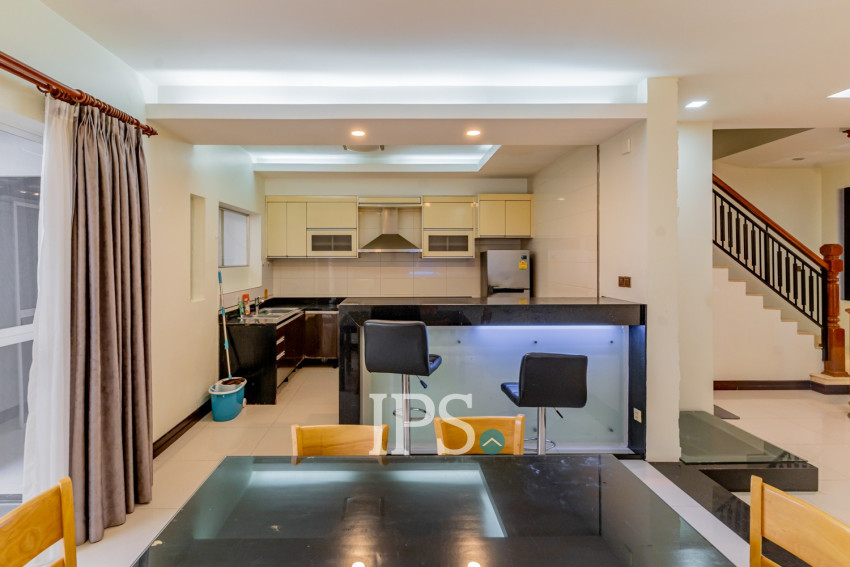 3 Bedroom Villa For Rent - Bassac Garden City, Tonle Bassac, Phnom Penh