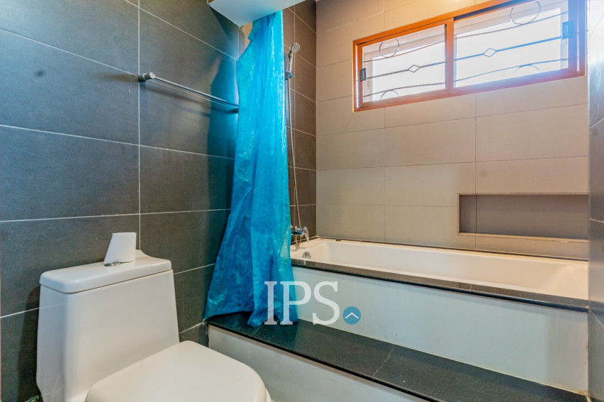 3 Bedroom Villa For Rent - Bassac Garden City, Tonle Bassac, Phnom Penh