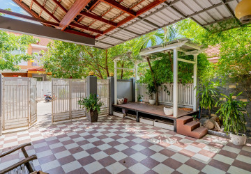 3 Bedroom Villa For Rent - Bassac Garden City, Tonle Bassac, Phnom Penh thumbnail