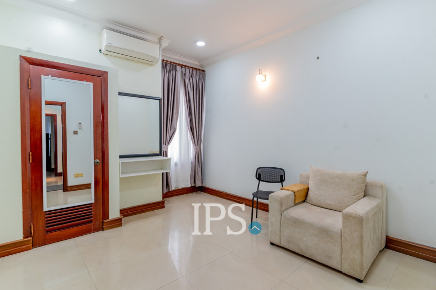 3 Bedroom Villa For Rent - Bassac Garden City, Tonle Bassac, Phnom Penh