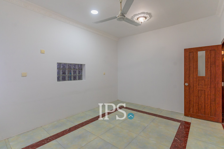 5 Bedroom Commercial Villa For Rent - BKK1, Phnom Penh