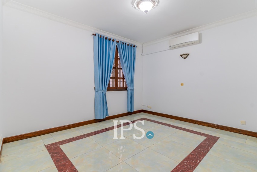 5 Bedroom Commercial Villa For Rent - BKK1, Phnom Penh