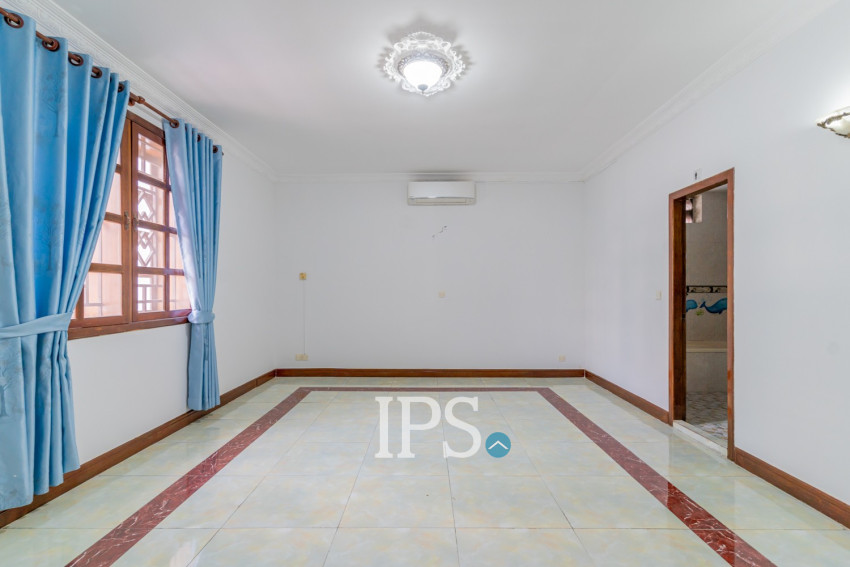 5 Bedroom Commercial Villa For Rent - BKK1, Phnom Penh